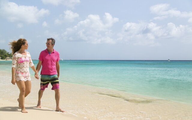 Villas & Suites at Beach View