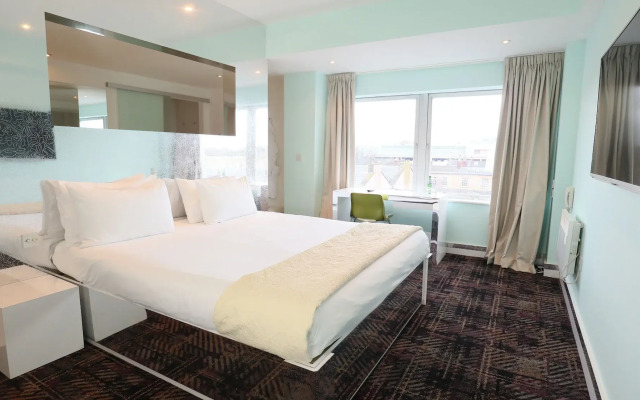 Citrus Hotel Cheltenham by Compass Hospitality