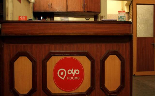 OYO 1065 Hotel HMR Royal Inn