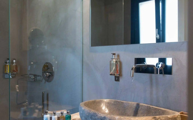 Sifnos House - Rooms & Spa