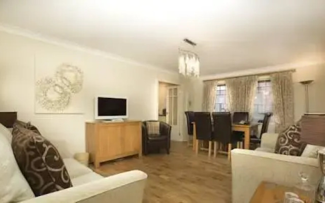 Gullane Holiday Home