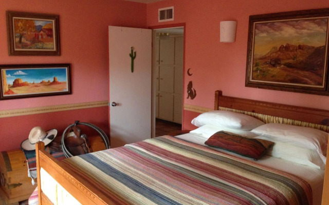Azure Gate Bed And Breakfast