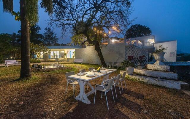 Saffronstays Kairos Zeus