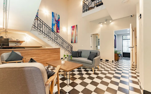 Casa Danubio Reforma by VH
