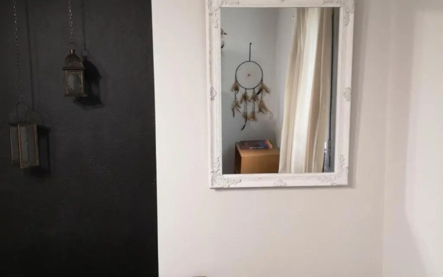 George Central Apartment
