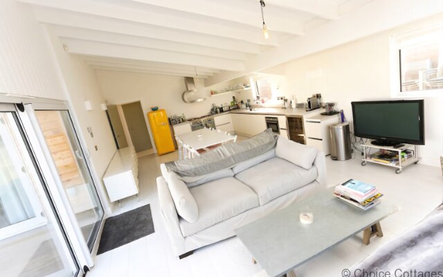 THE Cabin Croyde 4 Bedrooms