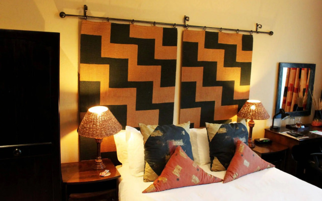 Tladi Lodge