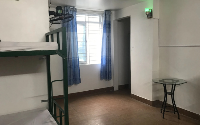 Cong Khanh Hotel