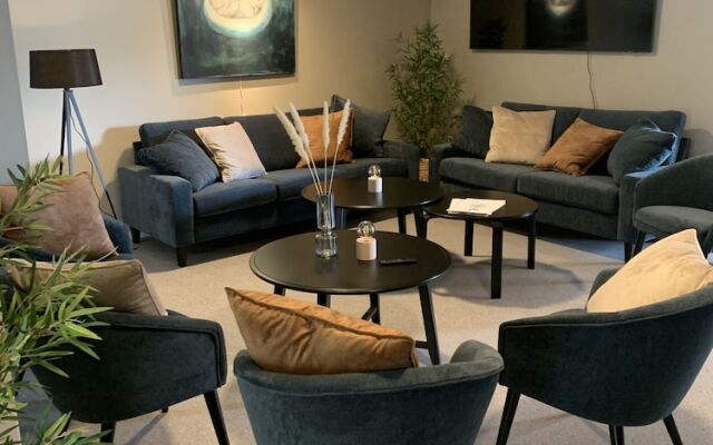 Husnes Sentrum Hotell