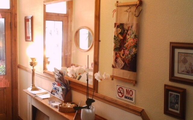 Kates Guest House B&B