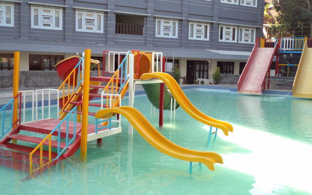 Grand City Batu Hotel