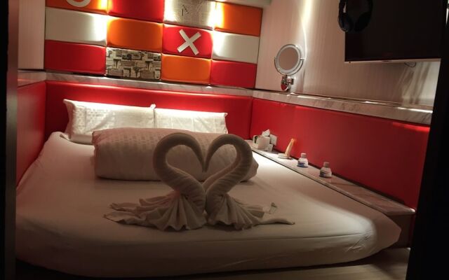 Capsule Hostel