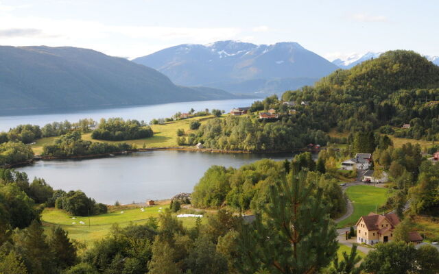 Storfjord Hotel