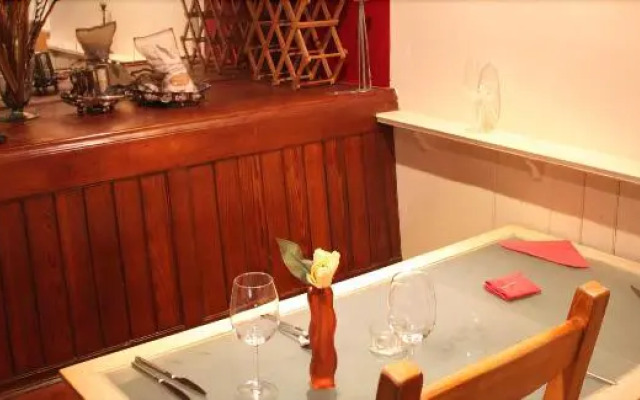 The Rooms at the Nook