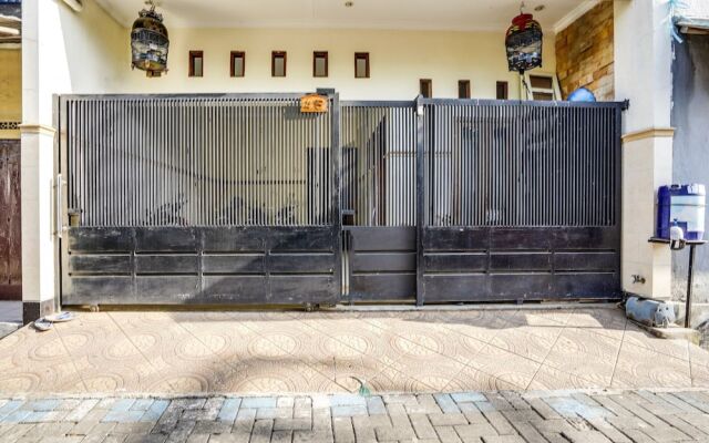 OYO Life 91893 Kost Jeje Syariah