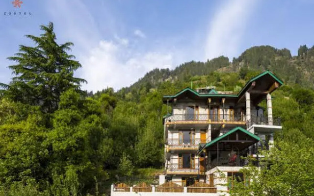 Zostel Manali (Vashisht)