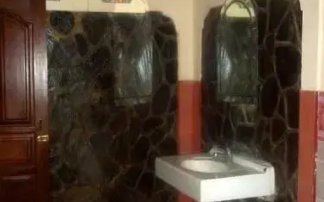 Alamat Anda Kusuma Jaya Indah Bungalows