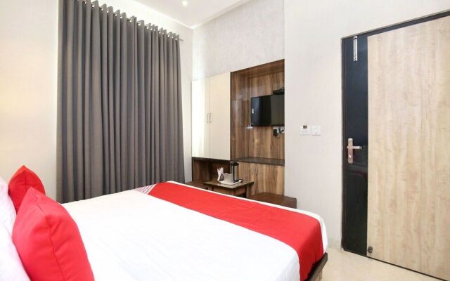 OYO 17084 Hotel Grand Orchid