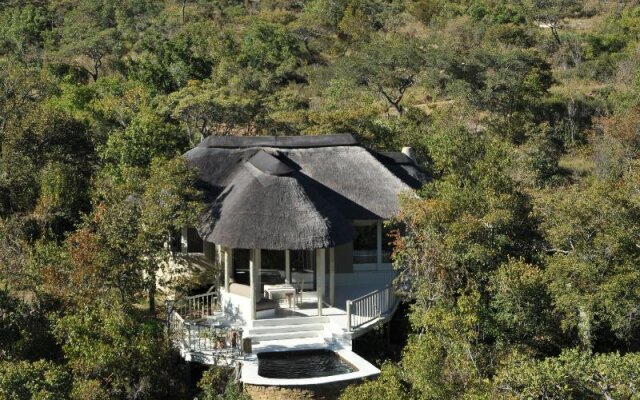 Clifftop Exclusive Safari Hideaway Lodge - All Inclusive