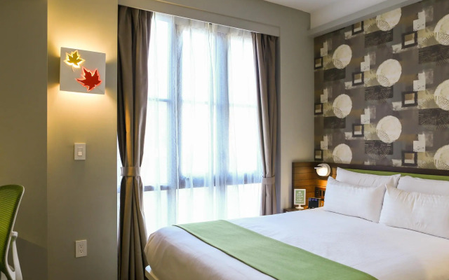 NobleDEN Hotel
