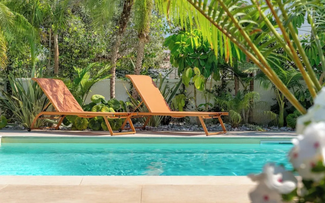 Villa Bali with Pool by Wonderful Italy