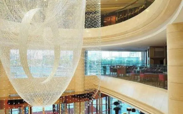 Yulong International Hotel