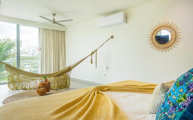 Private Canal Villa 10min to Beach