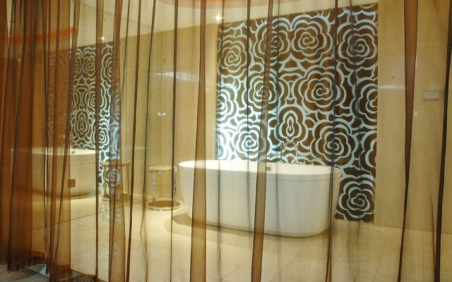 Harbin Yakelai Boutique Hotel (Guogoli Medical University No.1 Hospital)