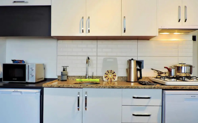 Chic Flat 10 min to Lara Beach in Antalya