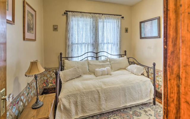 Charming Urbana Home Near Downtown!