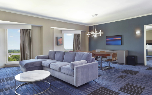 Hilton Newark Airport