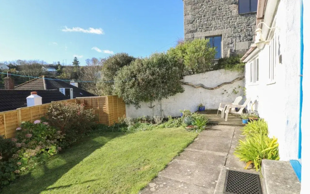 Cockle Island Cottage