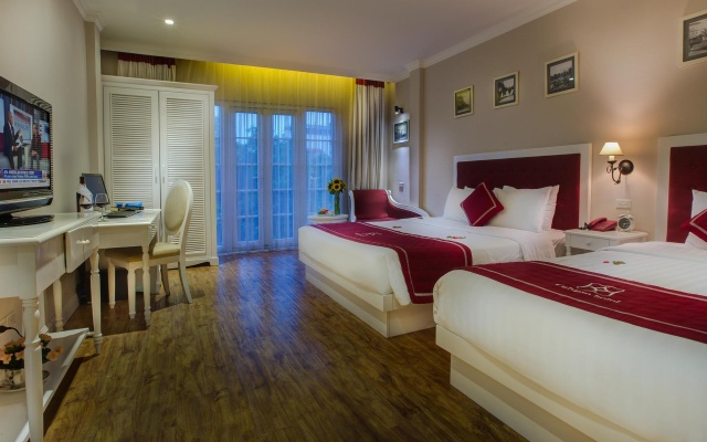 Calypso Premier Hotel – Guest Rooms – Hanoi