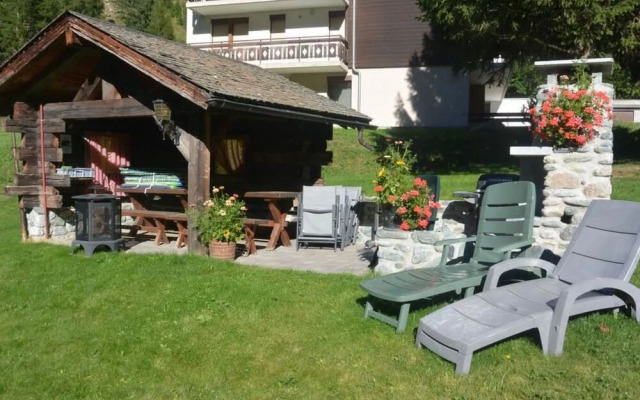 Romantica Saas-grund