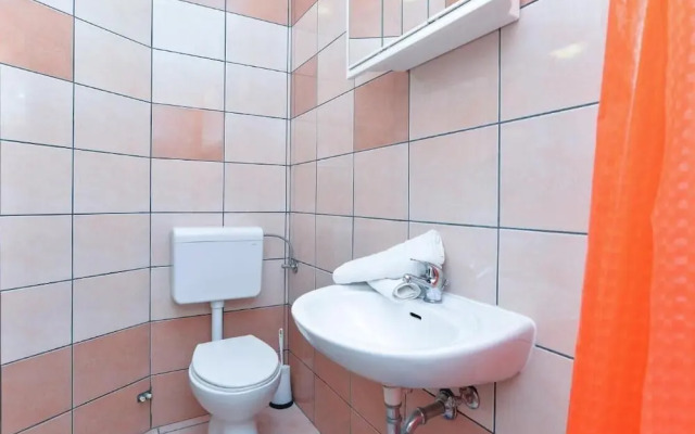 Cozy Apartment With Terrace and BBQ