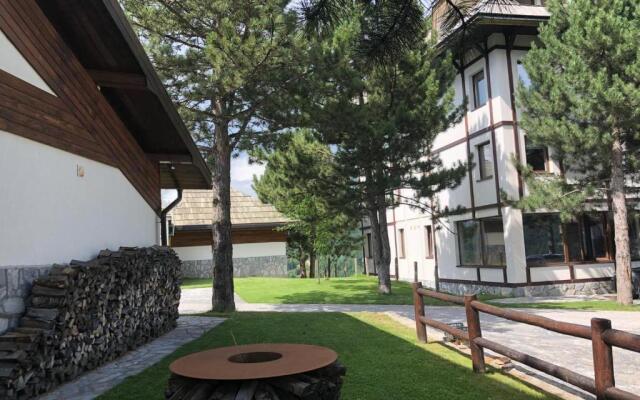Family Apartment 5 Lux Vidik Kopaonik