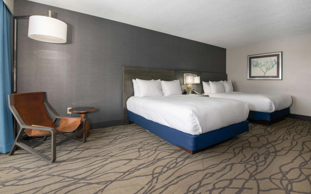 Doubletree by Hilton Hotel Racine Harbourwalk