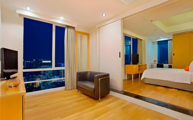 HARRIS Suites fx Sudirman