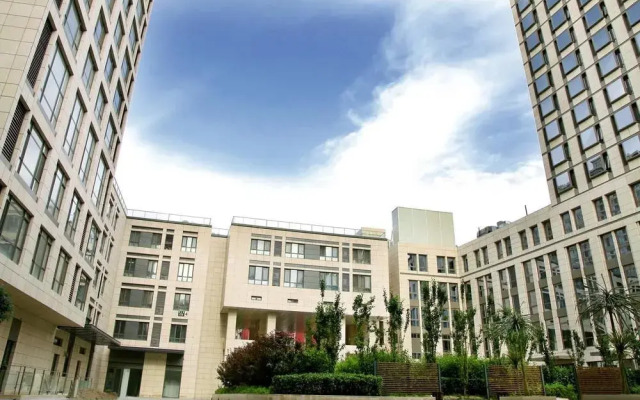 Zhong Mao Apartment