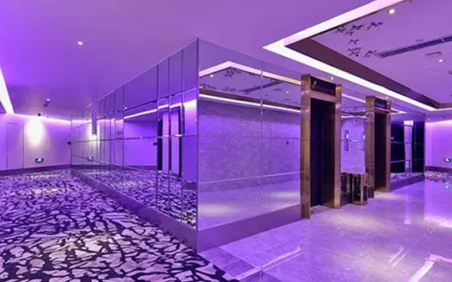 Orange Hotel (Heze Renmin Road)