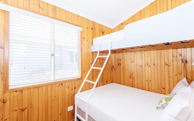 Holiday Haven Lake Tabourie – Guest Rooms – Lake Tabourie