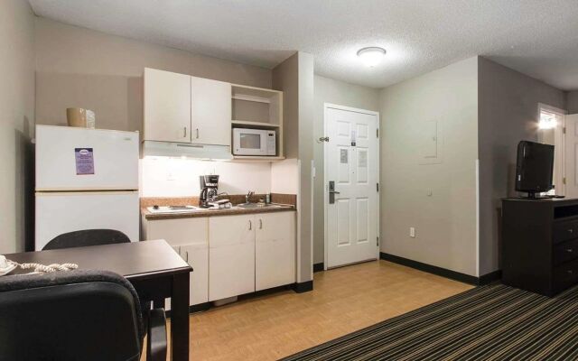 Extended Stay Hotel