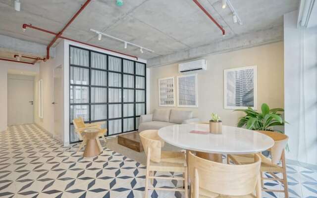 w Stylish 2BR in Plaza Herrera