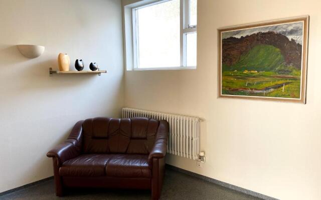 Kverna Guesthouse