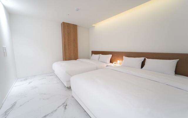 Laterrace Cove Suite