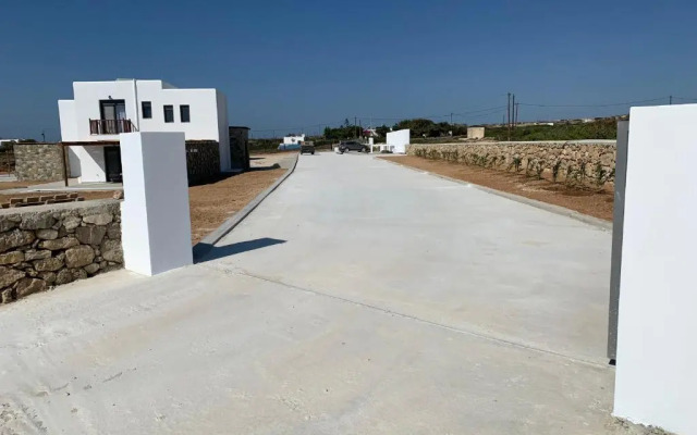 Cato Agro 2, Seafront Villa with Private Pool