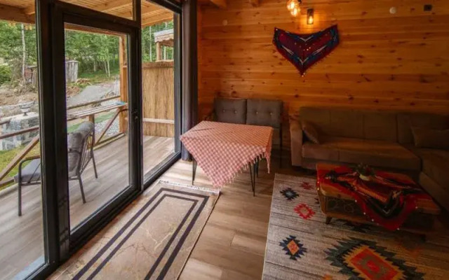Eça Bungalov