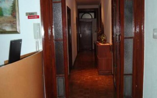 Hostal Lima