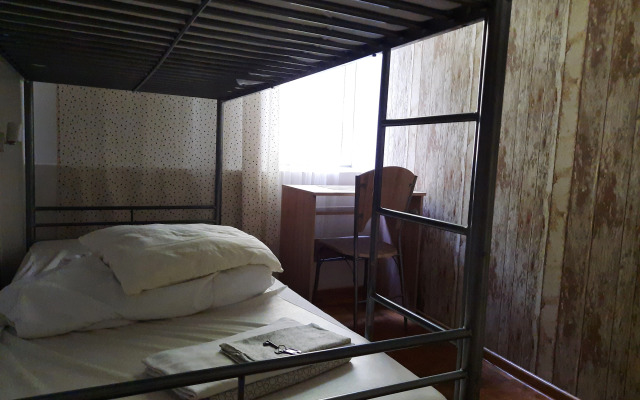 Lorf Hostel&Coffee
