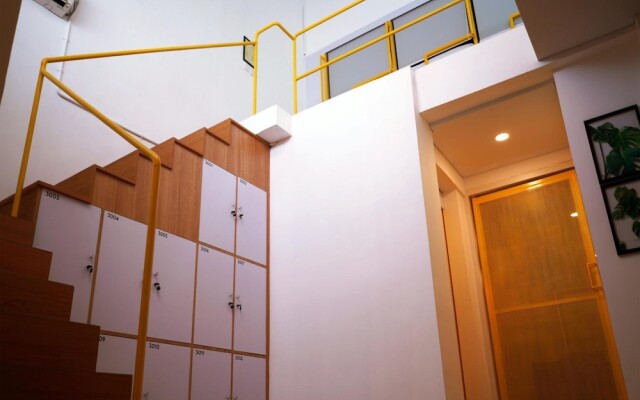 Caricia Hostel